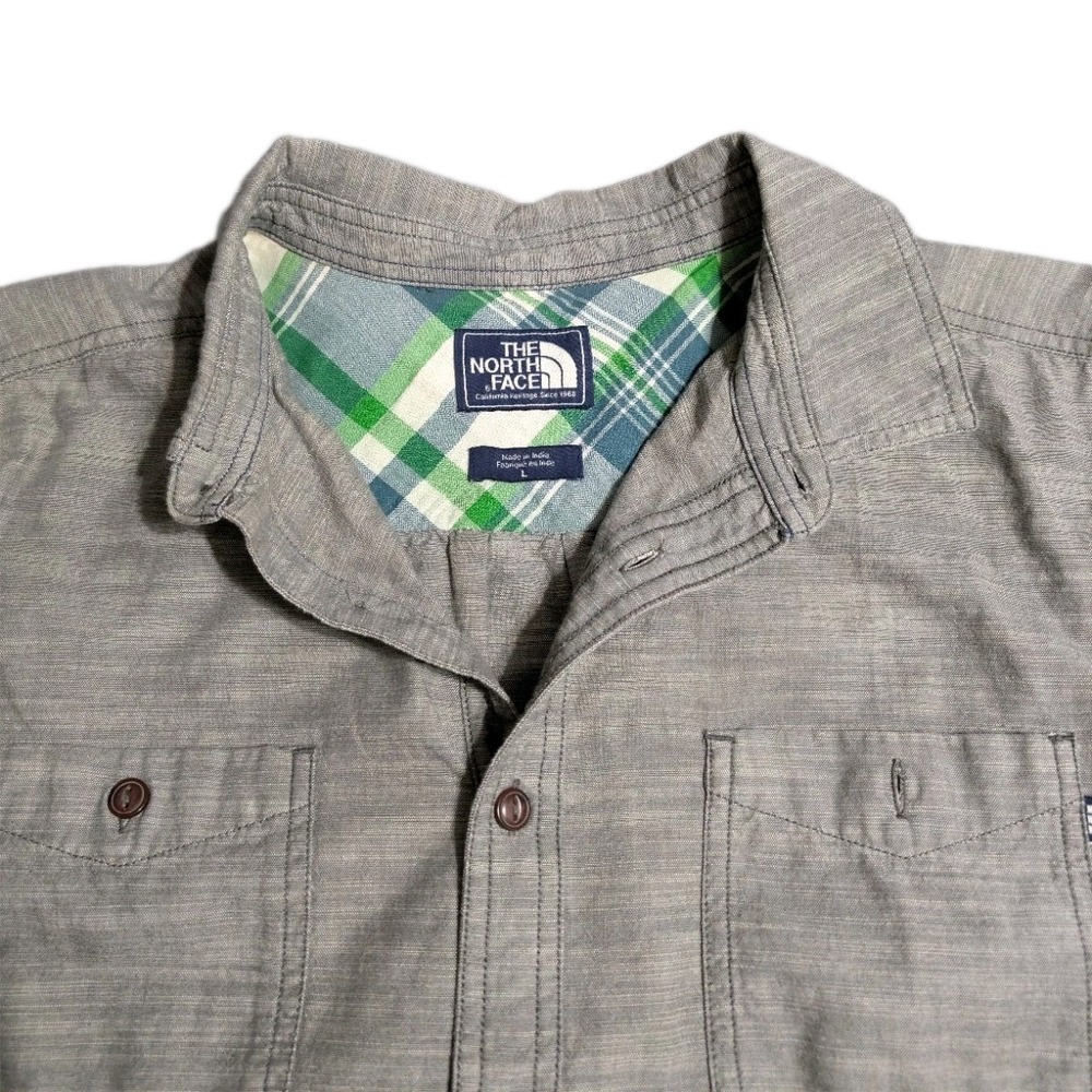 The North Face Heritage Shirt Mens L Gray Chambray Cotton Button Up Short Sleeve